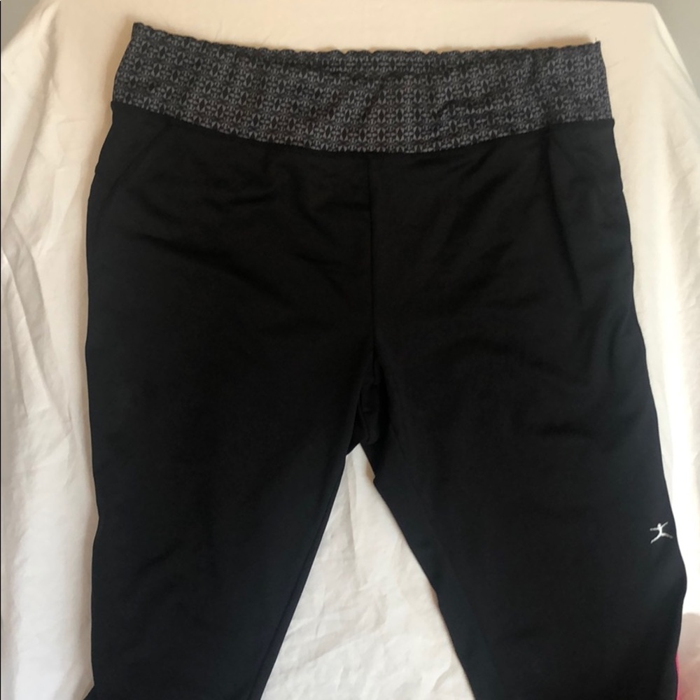 Capri work our pants